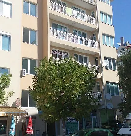 Апартаменты Apartment Pomorie *